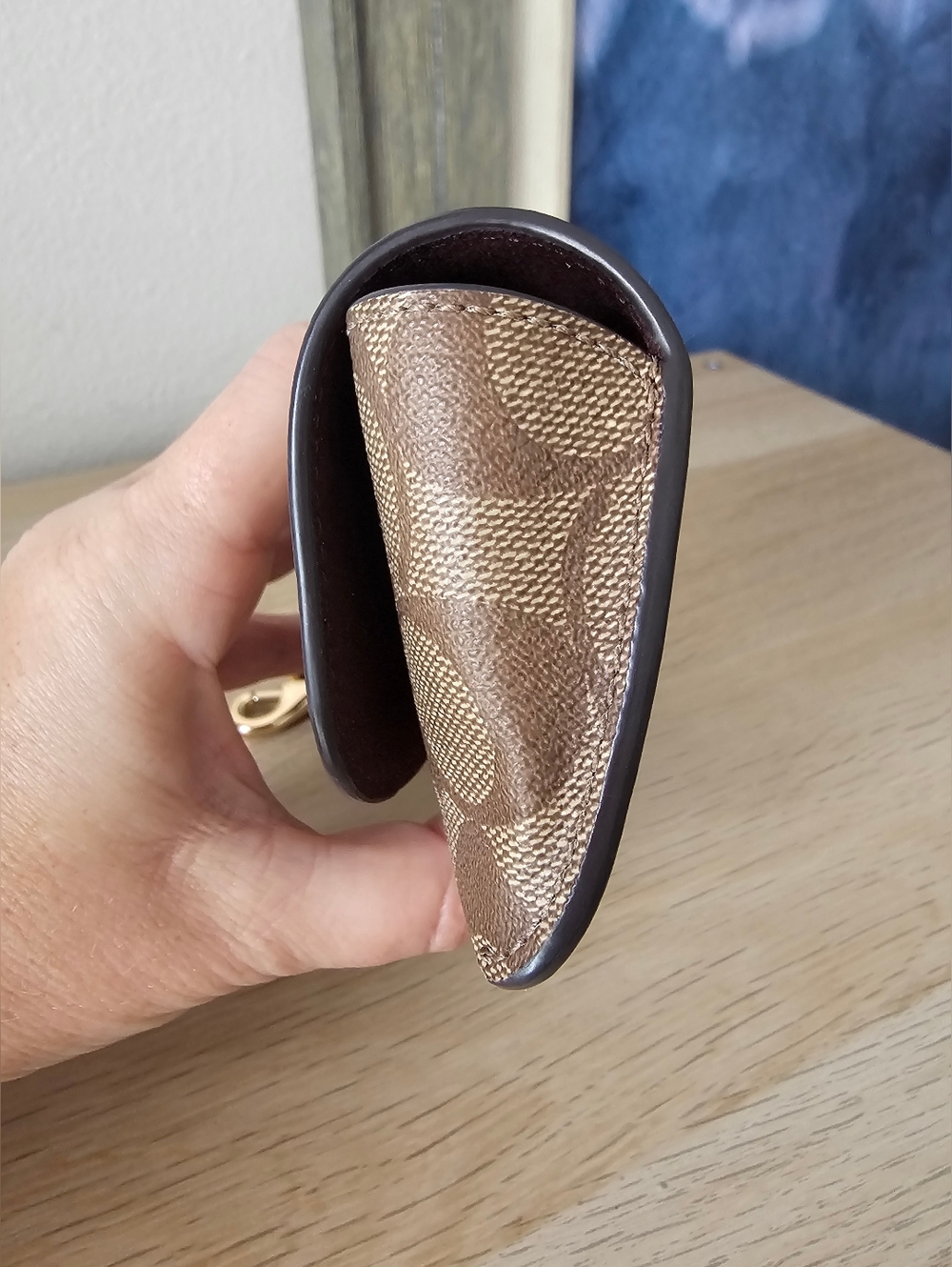 COACH Eyeglasses/Sunglasses Case - Turn-Lock Style - Picture 6 of 13
